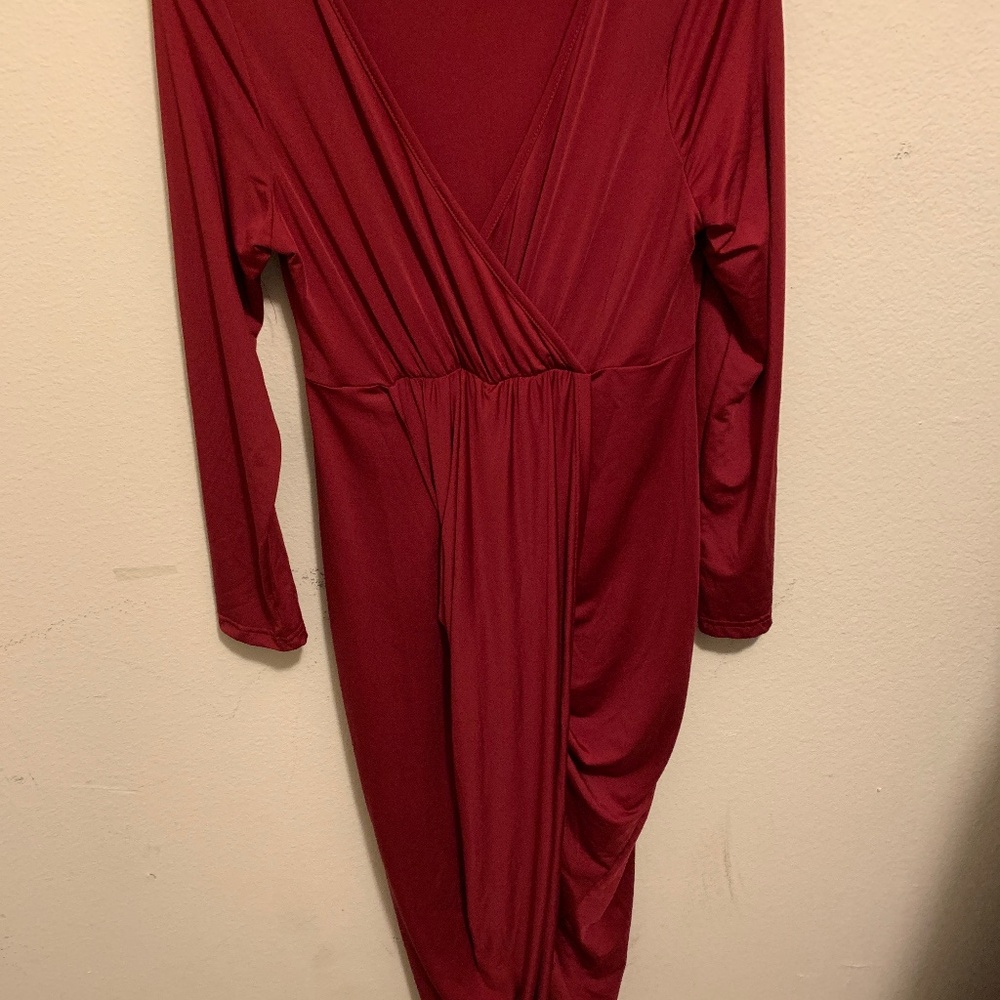 Red soft dress v neck and slight wrap/slit